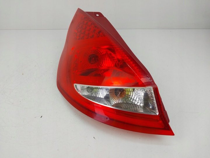 Фонарь левый задний 8A61-13405-A Ford Fiesta MK7, фото 1