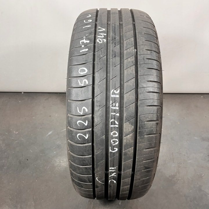 Шина летняя Goodyear EfficientGrip Performance 225/50R17 94 Вт, фото 1