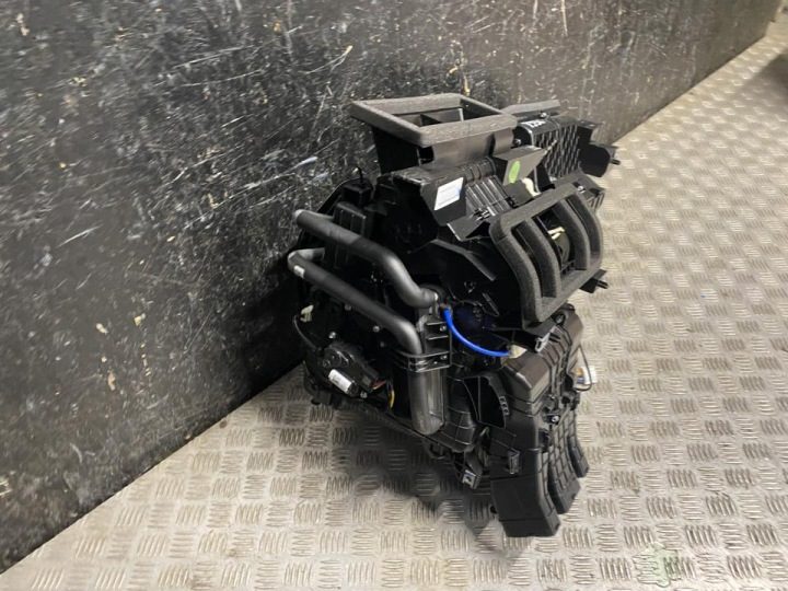 Корпус вентилятора 80002172 Volvo EX30 2024, фото 2