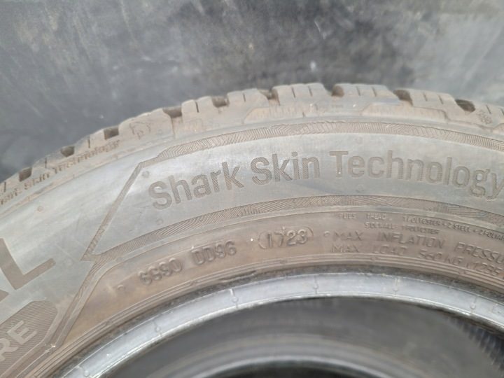 Шина всесезонная Uniroyal AllSeasonExpert 2 185/60R15 88 т усилитель (XL), фото 3