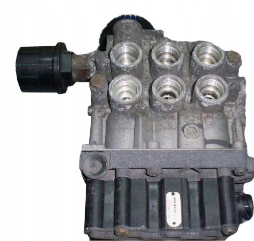 Клапан пневмоподвески DAF RENAULT 4729051160 5010143098, фото 1