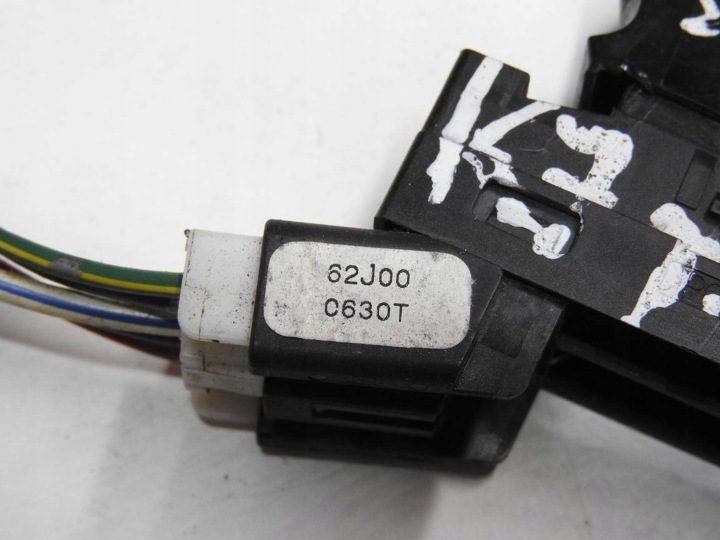 Suzuki SX4 Рестайлинг 06-14 Кнопка стеклоподъемника 62J00, фото 4