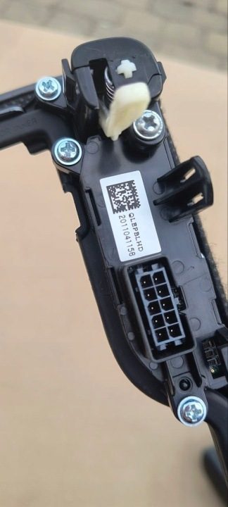 KIA SPORTAGE 4 IV РЕСТАЙЛИНГ ЗАЩИТА РАМКА ПЕРЕКЛЮЧЕНИЯ ПЕРЕДАЧ АВТОМАТ 84652-D9002 ВАРШАВА, фото 5