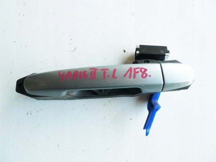 Крышка багажника Toyota Yaris II 1F8 5D, фото 1