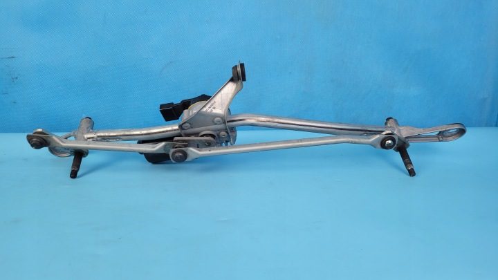 BMW 5' G30 G31 18 г. ТРАПЕЦИЯ ДВОРНИКОВ 2710375 EU, фото 7