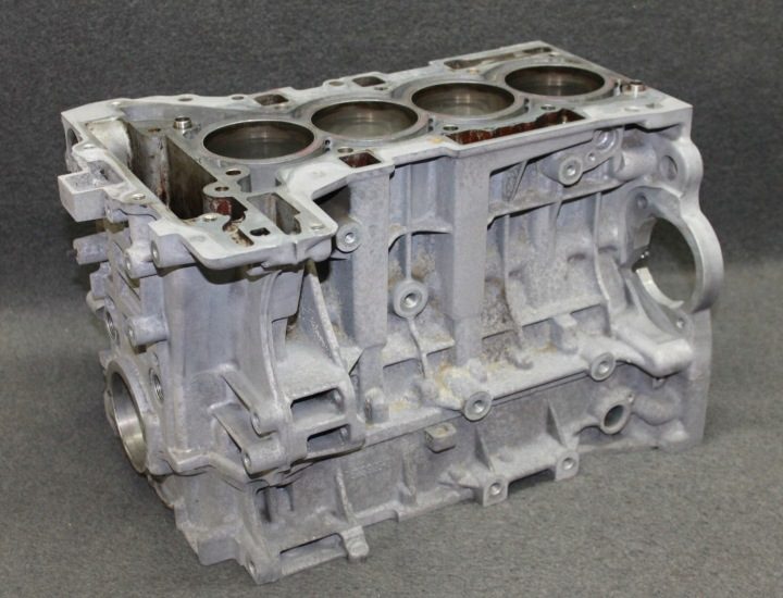 BMW F20 F30 F32 F10 F25 F15 - N20 N26 2.0i 2.8i НИЗ БЛОК ЦИЛИНДРОВ ВАЛ ПОРШНИ, фото 1