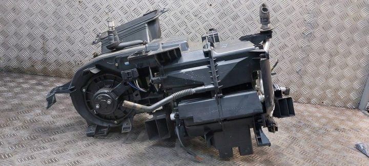 КОРПУС ПЕЧКИ TOYOTA COROLLA VERSO II 87050-0F050 87130-0F040, фото 5