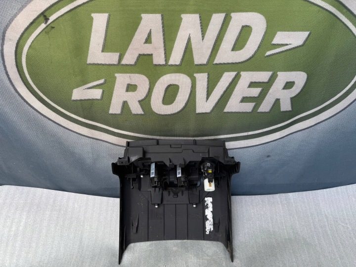 Range Rover Sport L494 Гнездо прикуривателя заднее JK62-04569-A, фото 3