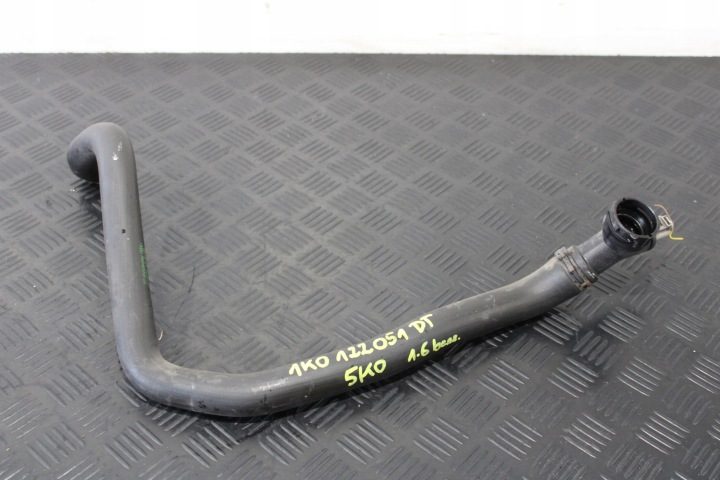 Seat Leon II патрубок охлаждения 1.6 8V BSE 1K0122051DT, фото 1