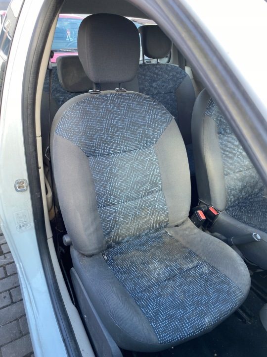 Renault Twingo 2 II 07-14 СИДЕНЬЕ ПРАВОЕ ПАССАЖИРА, фото 1