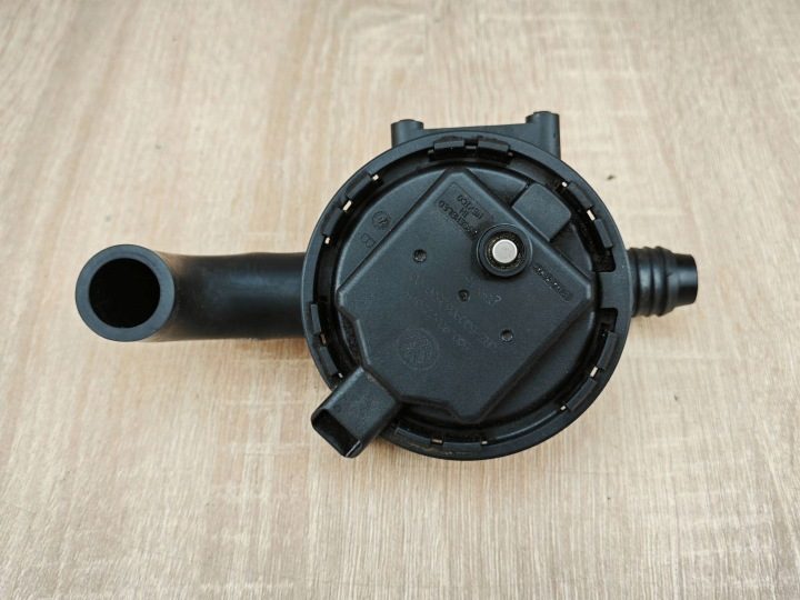АДСОРБЕР AUDI A4 B9 A5 F5 2.0 TFSI 5Q0906253B 10 л.с., фото 1