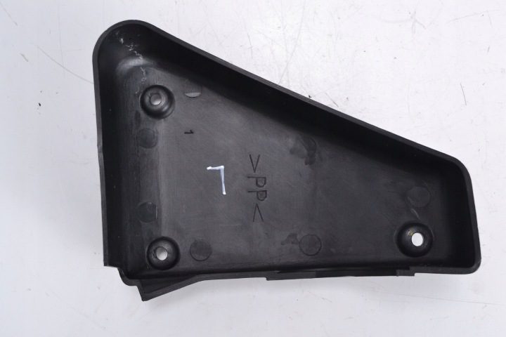 Вставка левая обтекатель YAMAHA FZS 600 FAZER 98-03, фото 6
