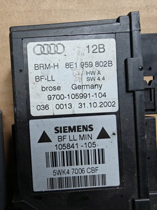 Моторчик стеклоподъемника правый передний Audi A4 B6 8E1959802B, фото 2