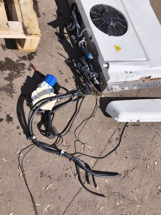Агрегат холодильный рефрижератор Carrier Xarios 79-60660-00 Viento 300 12V 2018 г., фото 11