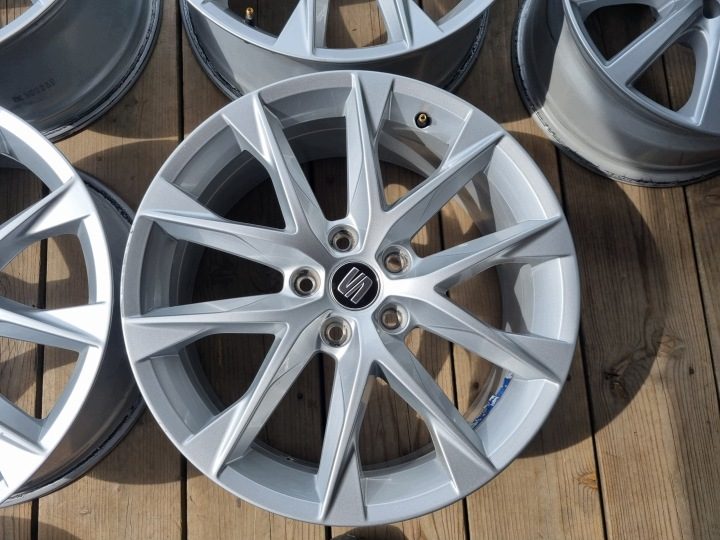 4× SEAT LEON 3,CUPRA,VW GOLF 8,AUDI A3,SKODA SUPERB 7,5X18 ET51 5X112 супер, фото 2