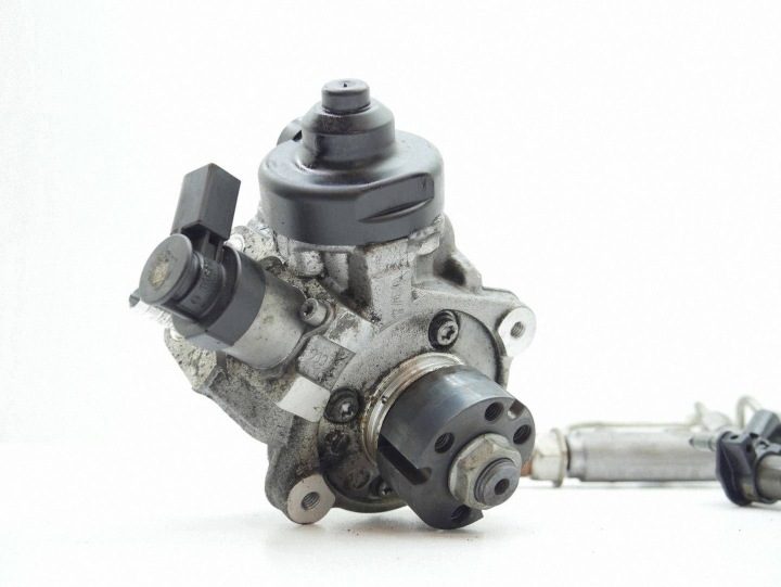 Система топливная форсунка комплект Audi A3 Passat B6 2.0 TDI 03L130277, фото 4