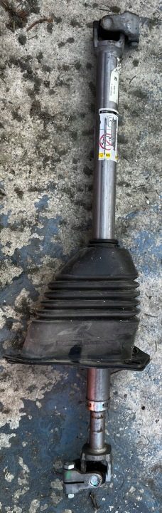 VOLVO FH4 ВАЛ КОЛОНКИ РУЛЕВОГО 82607728, фото 1