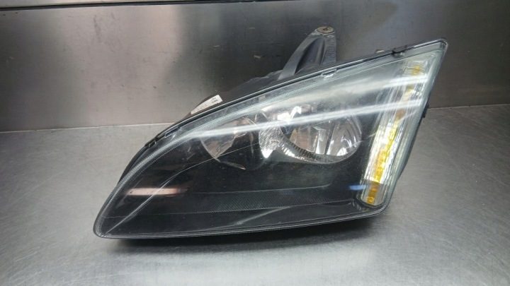 ФАРА ЛЕВАЯ ПЕРЕДНЯЯ FORD FOCUS MK2 2.0B 04-08R 4M5H13K060-BA, фото 1