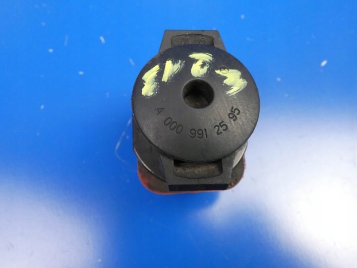 Крепление радиатора MERCEDES-BENZ E (W212) A0009912595 30945721 2.1L дизель, фото 3