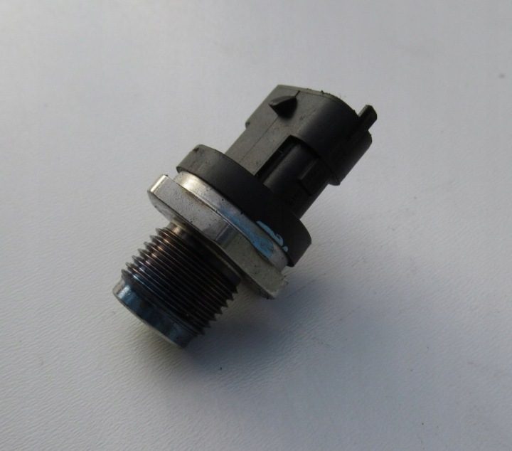 ДАТЧИК ДАВЛЕНИЯ ТОПЛИВА 0281002706 1.3 1.9 2.0 2.4 дизель MULTIJET JTD CDTI TID, фото 3