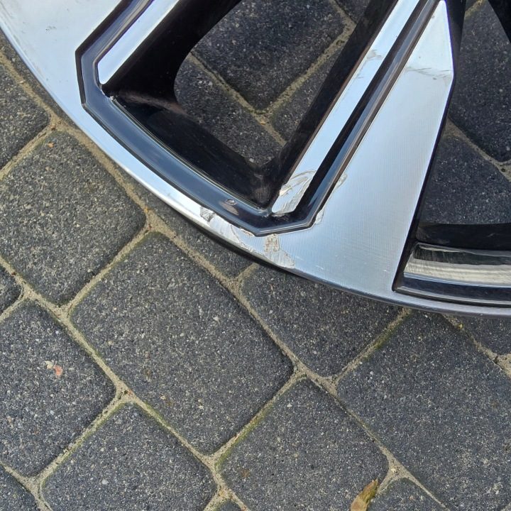Литой диск Renault OE AUSTRAL 7.0" x 19" 5x114.3 ET 32, фото 2