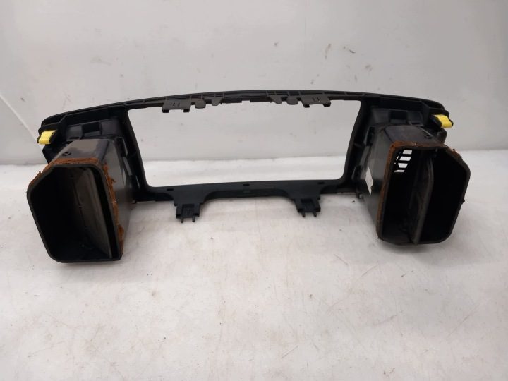 РЕШЕТКИ ОБДУВА Toyota Corolla, фото 2