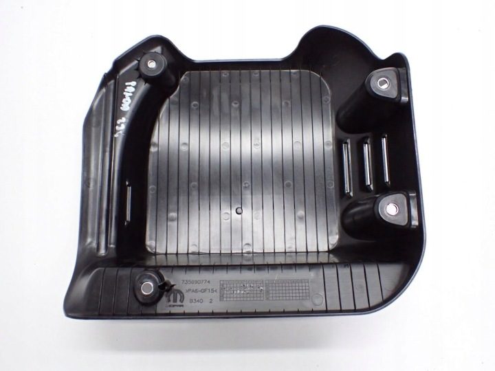 Крышка аккумулятора 735690774 Fiat Panda III 21 г., фото 3