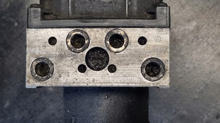 MERCEDES SPRINTER 00-06 НАСОС ABS A0004465089 0265224067, фото 4