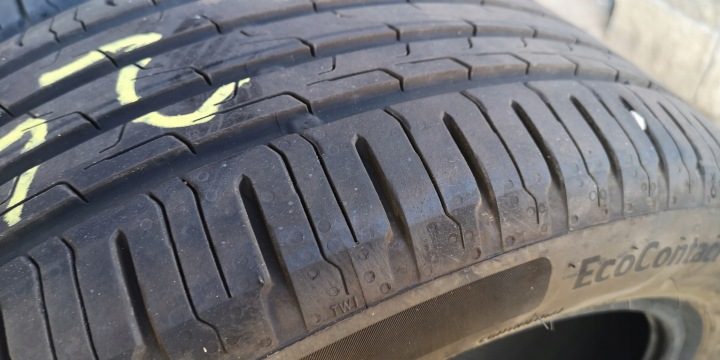2× Шина летняя Continental ContiEcoContact 6 205/45R17 88 H усилитель (XL), фото 6