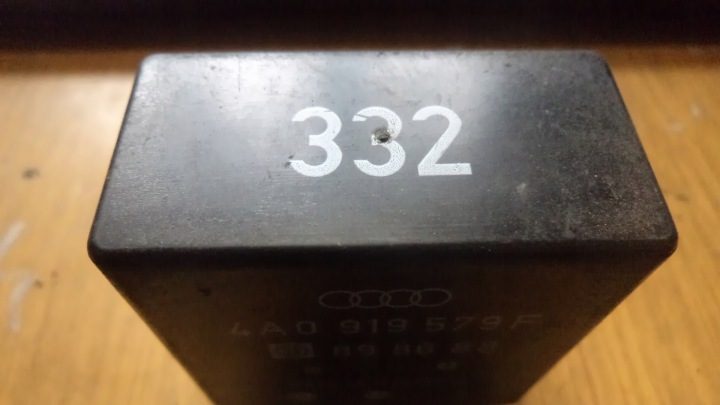 РЕЛЕ 332 4A0919579F AUDI, фото 2