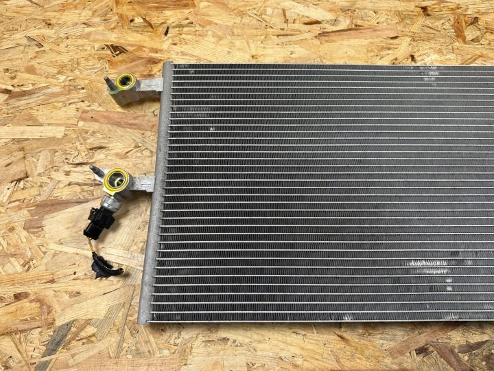 Радиатор кондиционера Volvo XC60 II XC90 II V60 II 31686539, фото 3