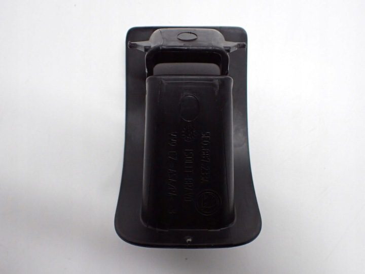 Крышка заглушка Isofix европа 5E0887233A Skoda Octavia III 5E 16 г., фото 3
