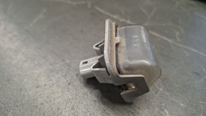 Фонарь номерного знака задний Mazda OE 130-61971, фото 2