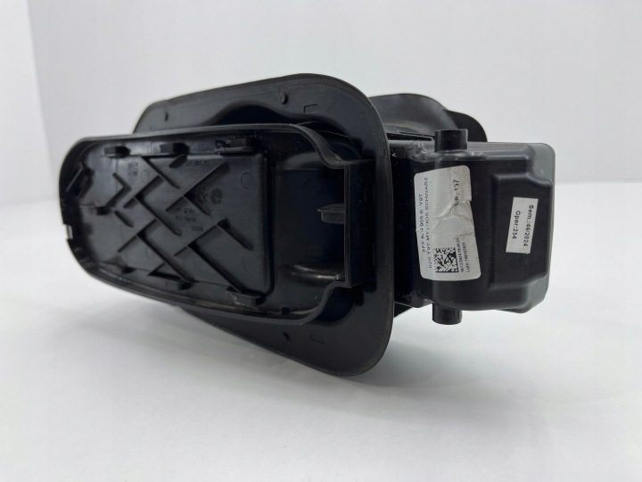 Cupra Formentor Лючок горловины бензобака в сборе LS7G, фото 2