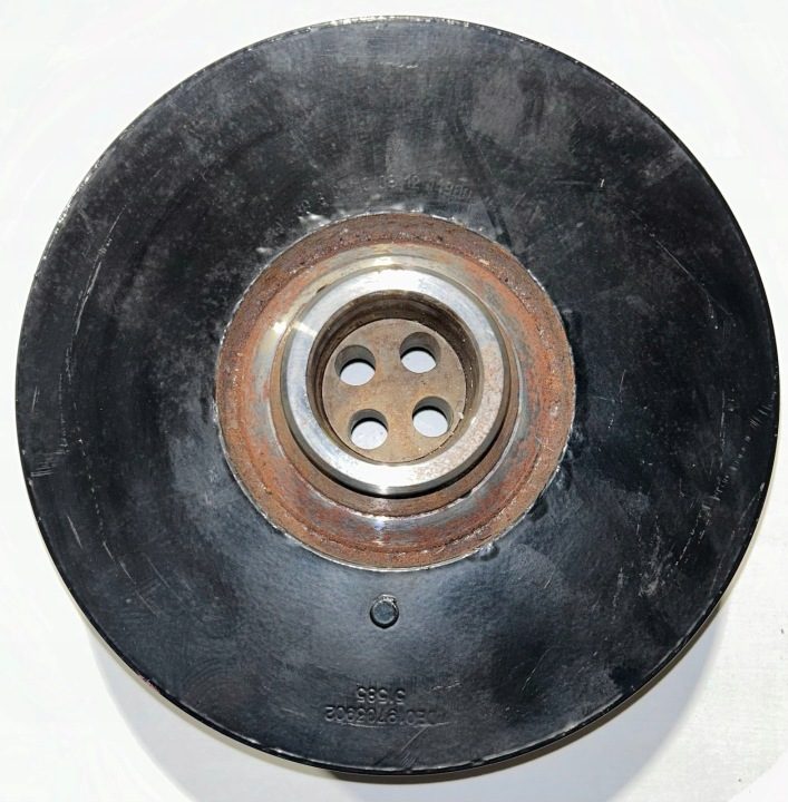 Шкив гаситель колебаний BMW F30 F31 F32 F33 F34 F36 F10 F11 F06 F12 F01, фото 1
