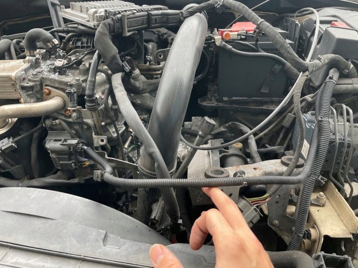 MERCEDES A КЛАСС W176 ТРУБКА БЛОК УПРАВЛЕНИЯ СВЕЧЕЙ, фото 4