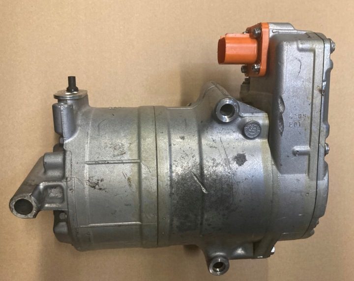 AUDI A6 A8 КОМПРЕССОР КОНДИЦИОНЕРА 4G0816797B, фото 2