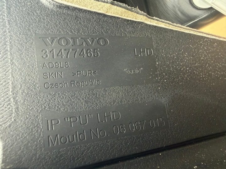 Volvo S60 V60 торпедо консоль 31477564, фото 9