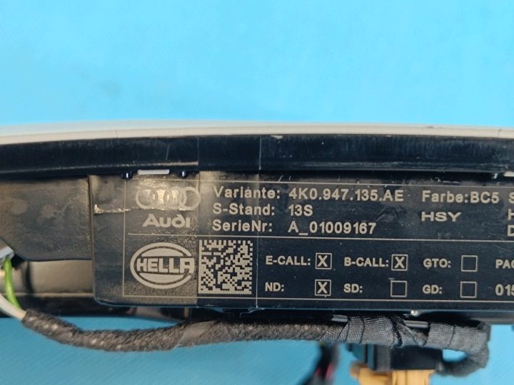 AUDI A4 B9 Седан РЕСТАЙЛИНГ 2.0TFSI 110 кВт 2023 г. ПЛАФОН ОСВЕЩЕНИЯ САЛОНА BC5 4K0947135AE, фото 10