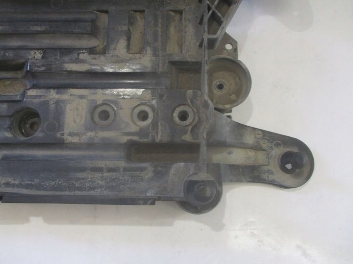 Площадка аккумулятора Audi A3 8V 5Q0915321G, фото 3