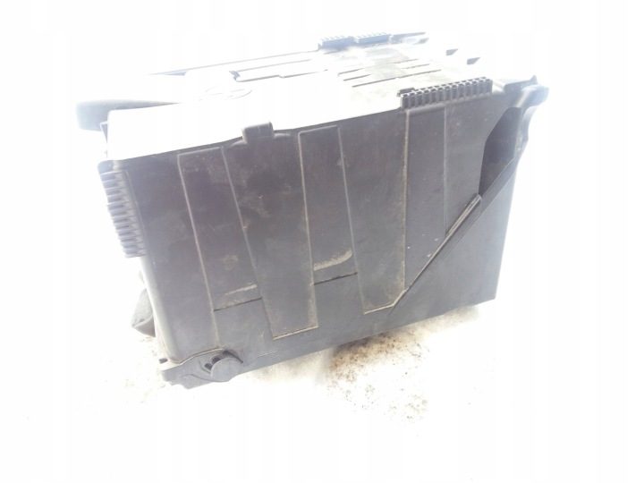 Кожух аккумулятора Berlingo Partner III 3008 5008 308 C4 DS4, фото 2
