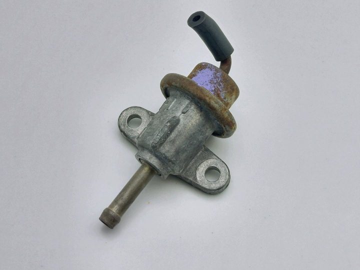 РЕГУЛЯТОР ДАВЛЕНИЯ ТОПЛИВА ROVER 600 1.8 NR38, фото 1