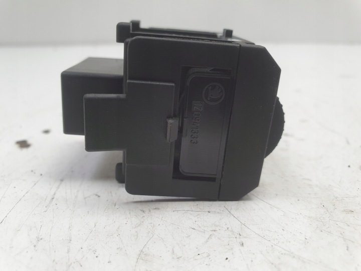 SKODA YETI ПЕРЕКЛЮЧАТЕЛЬ КОРРЕКТОРА ФАР ЕВРОПА 1Z0941333A, фото 6
