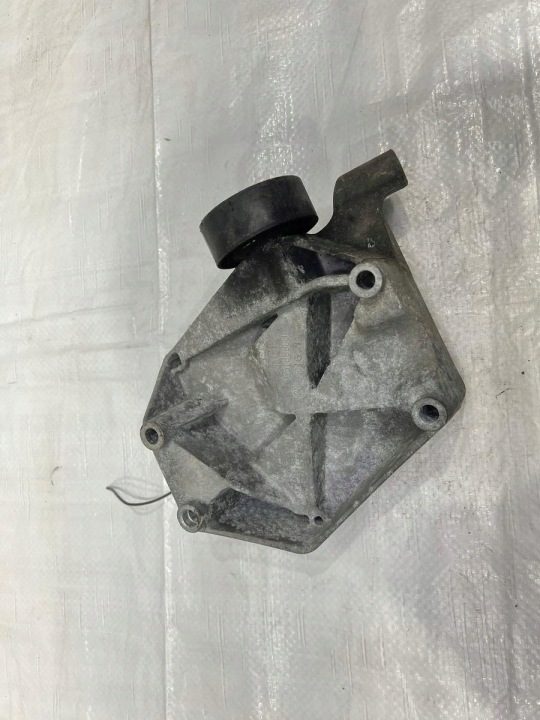 Fiat Jeep Alfa Romeo подушка кронштейн 55188980, фото 1
