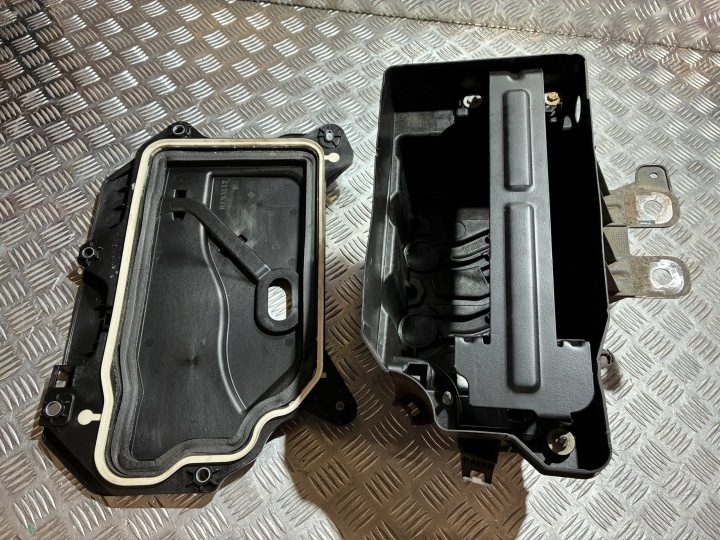 Кожух аккумулятора Renault Symbioz 24- 1.6 SCE E-Tech, фото 2