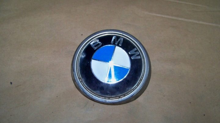 BMW X5 E53 02 г. эмблема значок крышки багажника задний, фото 1