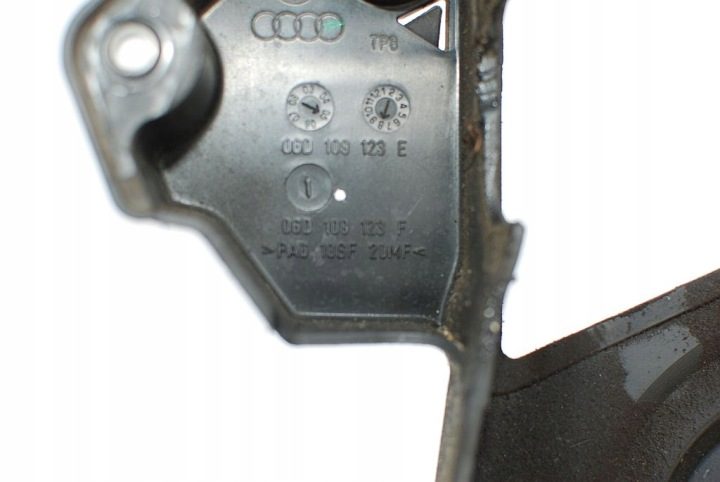 Volkswagen OE 06D109123E крышка ГРМ, фото 2
