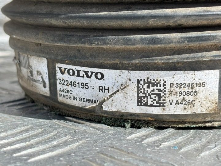 Volvo V90 II Cross Country пневмобаллон правый задний подушка 32246195, фото 2