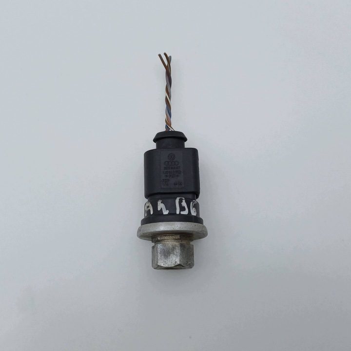 ДАТЧИК ДАВЛЕНИЯ КОНДИЦИОНЕРА AUDI A4 B6 8Z0959126 NR332, фото 2