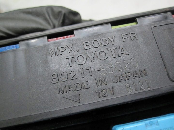 LEXUS IS II 2.2 дизель 08 г. блок предохранителей 7154-3951-30 89211-53020, фото 7